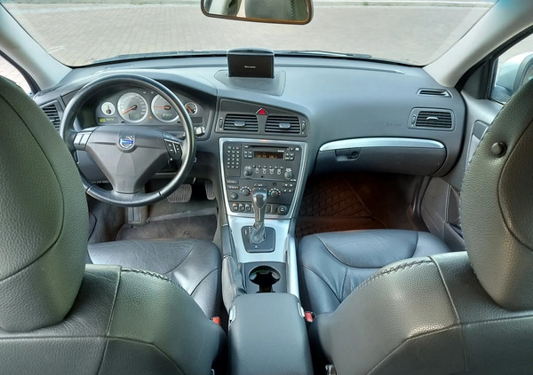 Volvo XC 70 cena 27500 przebieg: 371000, rok produkcji 2007 z Lublin małe 137